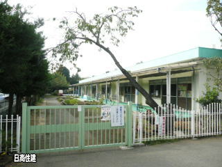 市立ひばり幼稚園約170m