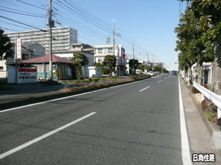 前面道路約22mの様子 前面道路約22mの様子